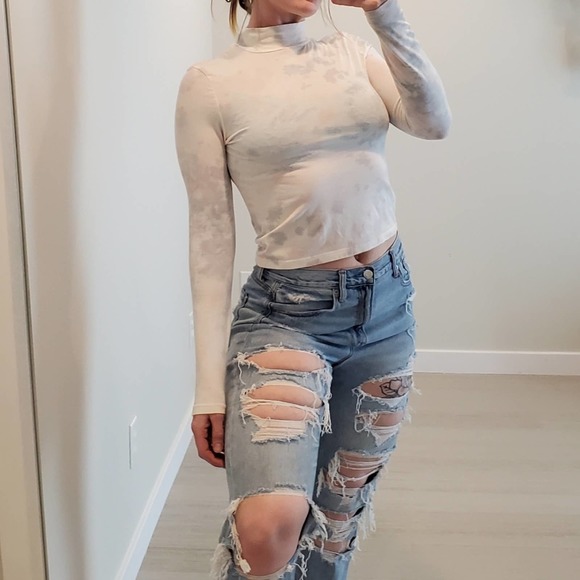 wild fable Tops - Wild fable long sleeve turtleneck tie dye crop top
